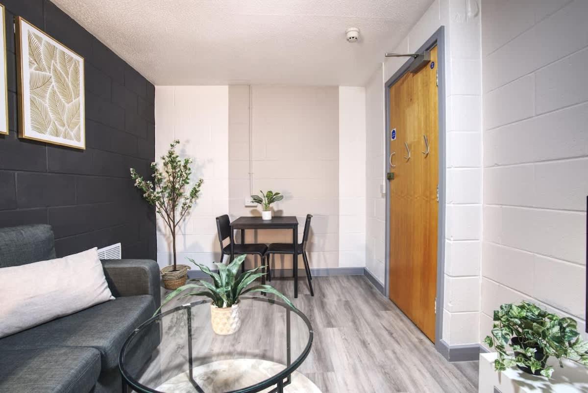 1Br City Centre Apt, Self Check In, Wifi, By Derbnb Sheffield Zewnętrze zdjęcie