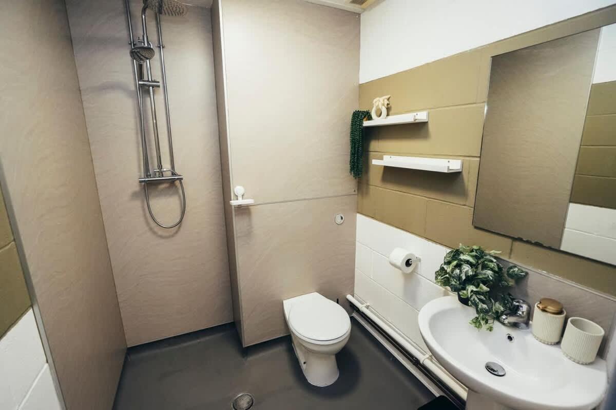 1Br City Centre Apt, Self Check In, Wifi, By Derbnb Sheffield Zewnętrze zdjęcie